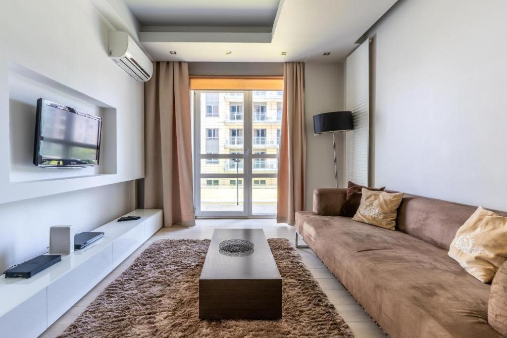 Platinum Tower - City Center - Golden Apartments Varşovia Exterior foto